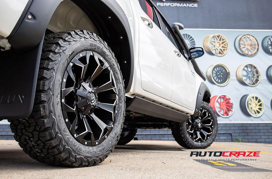 TOYOTA HILUX N80 4WD ASSAULT GLOSS BLACK MILLED ACCENTS